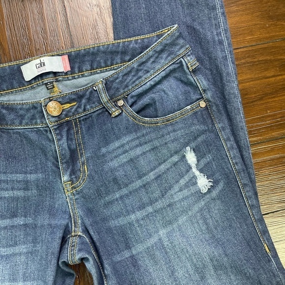 Cabi Slim‎ Boyfriend Jeans Style# 3045 Medium Wash Size 4 - Picture 8 of 13